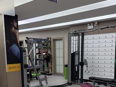 -琪航健身工作室(杨高南路地铁站店)