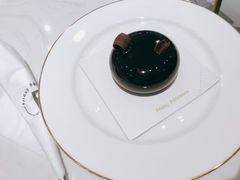 -Fridi Patisserie Cafe