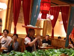 -老滇山寨•云南特色菜•地方菜•民族风情歌舞表演(金碧店)
