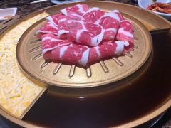 -猪啊牛呀羊啊铜盘烤肉(正大广场店)