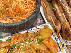 -浩海火燒雲傣家菜(芮欧百货店)