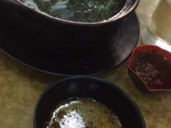 -丽虹云南过桥米线(兴工街店)
