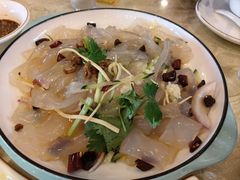 -鹤乡东北菜(崮山路店)