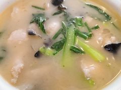 鱼汤-清真·拉菲尔鱼庄·家常菜(钟楼回民街店)