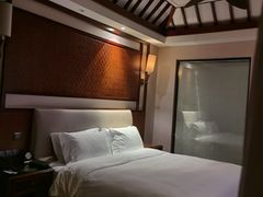-西昌邛海湾柏樾酒店(原邛海湾柏栎度假酒店)