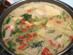 -鹊华居·地道鲁菜·海鲜·融合味(大明湖店)