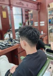 -尼特斯男士发型馆