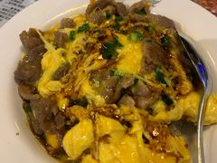 牛肉葱花滑蛋饭-深仔记茶餐厅(亚士厘道店)