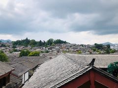 -嘉华鲜花饼(四方街旗舰店)