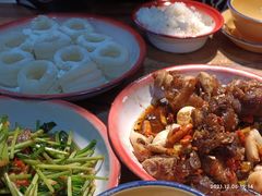 -老三样·美食研究中心(世贸路店)
