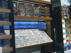-沪睛眼镜蔡司官方授权店(金桥佳林路店)