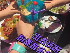 -粉墨特色菜·烧烤音乐酒馆
