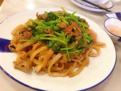 牛肉炒粿条-肉神潮汕卤鹅
