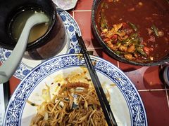 -赣南粉局·赣菜夜排档(新天地店)