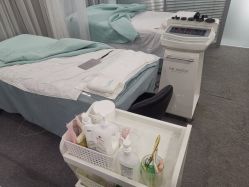 -YooMee优美智能科技美肤机构