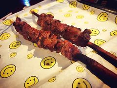 碳烤红柳羊肉-新疆烧烤王(广灵店)