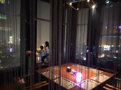 -唐拉雅秀酒店-西锦汇空中BBQ·思创餐厅