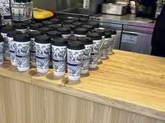 -霸王茶姬(上海静安大悦城店)