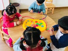-MuaKids Garden