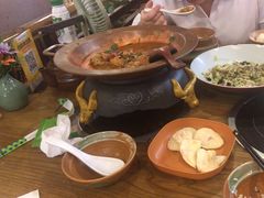 -吃饭皇帝大土家民族菜(正大广场店)