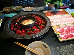 -疯狂的筷子老灶九宫格火锅