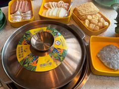 -润园四季椰子鸡火锅(海上世界店)