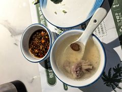 -三个椰子·现砍椰子鸡(金源CBD店)