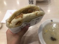 肉夹馍-魏家凉皮(翟营南大街店)