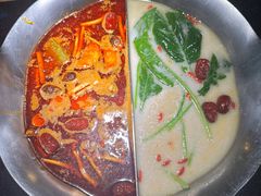 -湊湊火锅·茶憩(上海合生汇店)