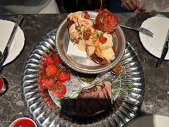 -LESCEDARS Brasserie Bistro香柏树