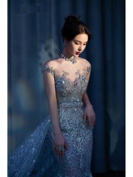 -Renee芮亦婚纱