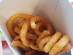 -麦当劳(乳山路店)