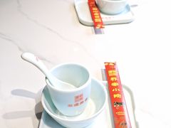-乔家小院•非遗驴肉•本地小海鲜(滨河路店)