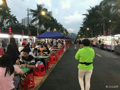 -海大南门夜市(海富街店)