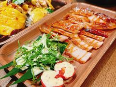 娘惹担担肉-马来西亚肉骨茶汤·招牌螃蟹·烧鸡·呷喱吧吧(海上世界店)