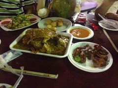 纽顿熟食中心-纽顿熟食中心