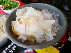 -谭鸭血老火锅(漳州路店)