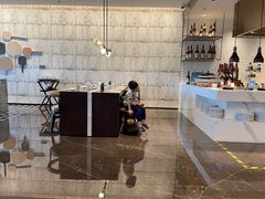 -深圳国际会展中心希尔顿酒店(前海华发冰雪世界店)