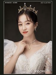 -雪中彩影婚纱摄影·微光艺术中心