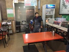 大堂-清真·穆萨砂锅(大皮院店)