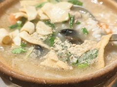 -皮蛋弟砂锅店(总店)