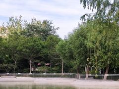 -资和信百货商场
