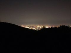 -鬼笑石后山停车场