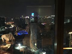 -上海龙之梦万丽酒店