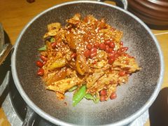 -吃饭皇帝大土家民族菜(正大广场店)