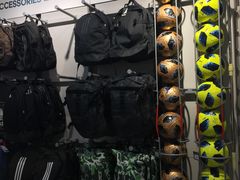 -阿迪达斯(八方汇精品优惠店)