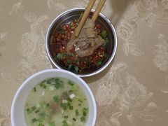 -黑竹沟新场牛肉火锅