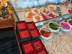 -怡豪大饭店·49楼旋转自助餐厅