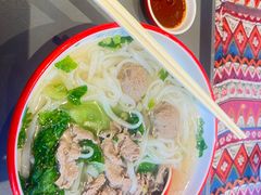 -大食代美食广场(上海中心店)