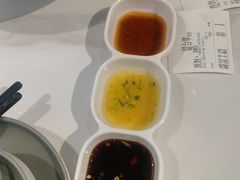 -洪氏嗨捞·广东猪肚鸡·椰子鸡火锅(西咸万象城店)